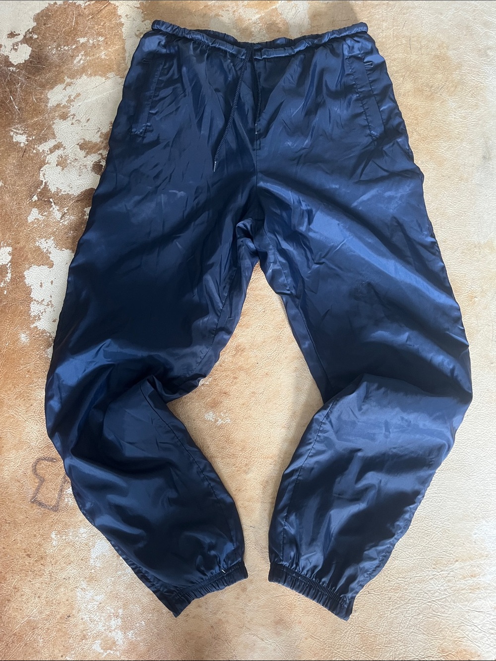 Nike Womens vintage Navy Lightweight lined Nylon Jogger Pants size M.